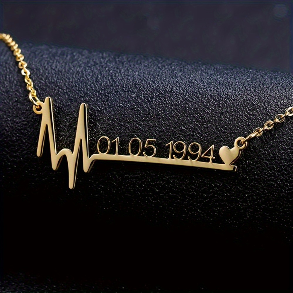 Customized Heartbeat Love Date Necklace — 18K Gold-plated